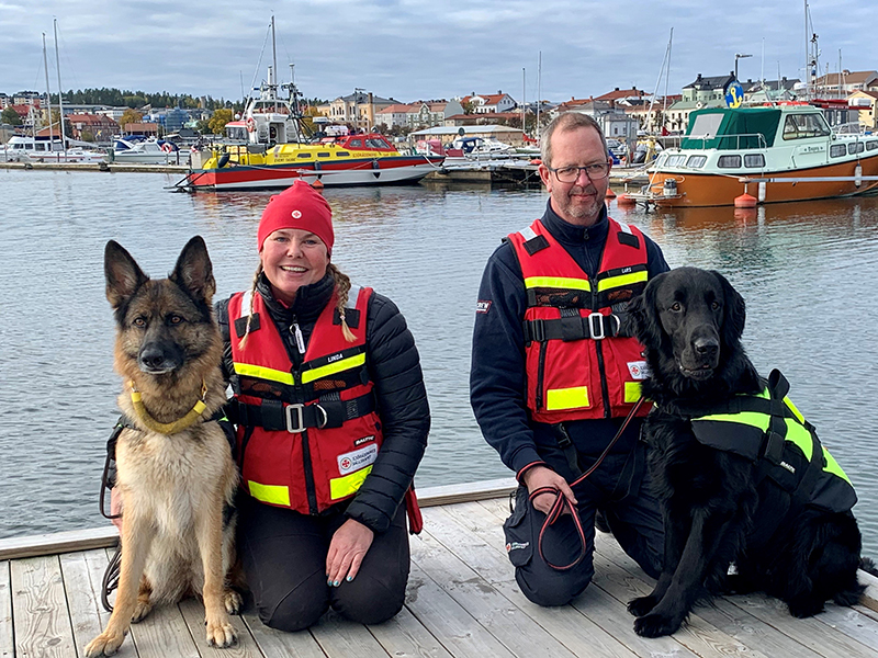 Första sjöräddningshundarna på Norrlandskusten