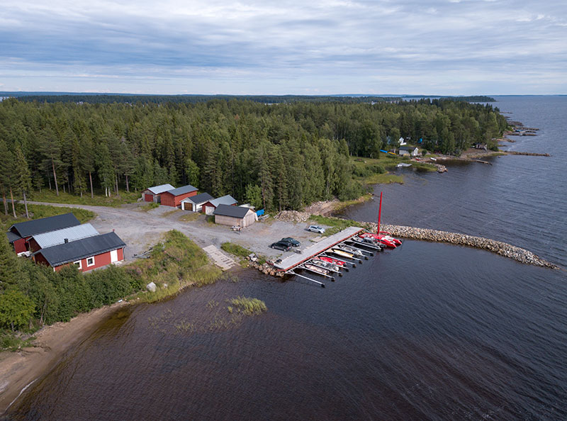 Mjöfjärdsuddens småbåtshamn i Luleå